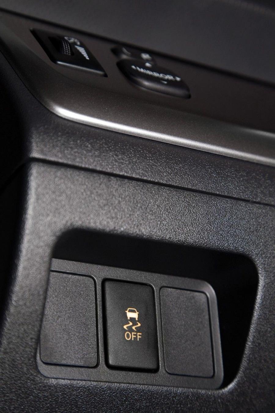  Scion xB 2011 года  (фото 9 из 58)